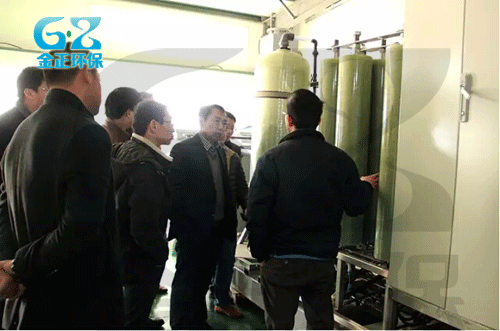 培訓(xùn)后,DTRO膜代理商集體參觀工廠設(shè)備組裝